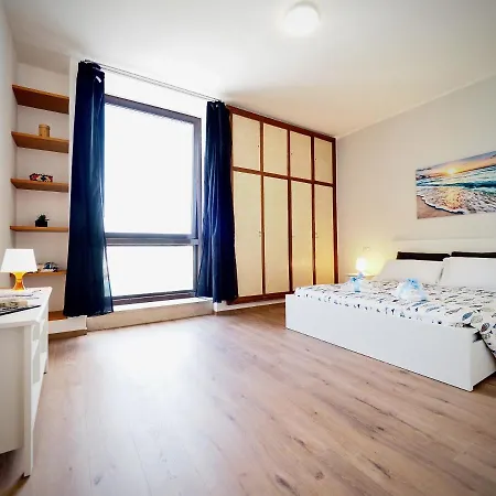 Apartment Sottoripa - Fronte Acquario - Genovabb It Genoa